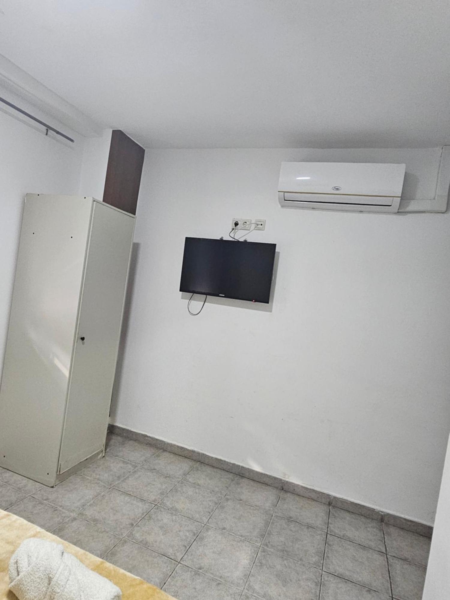 Mhrosa Hotel บาเลนเซีย ภายนอก รูปภาพ